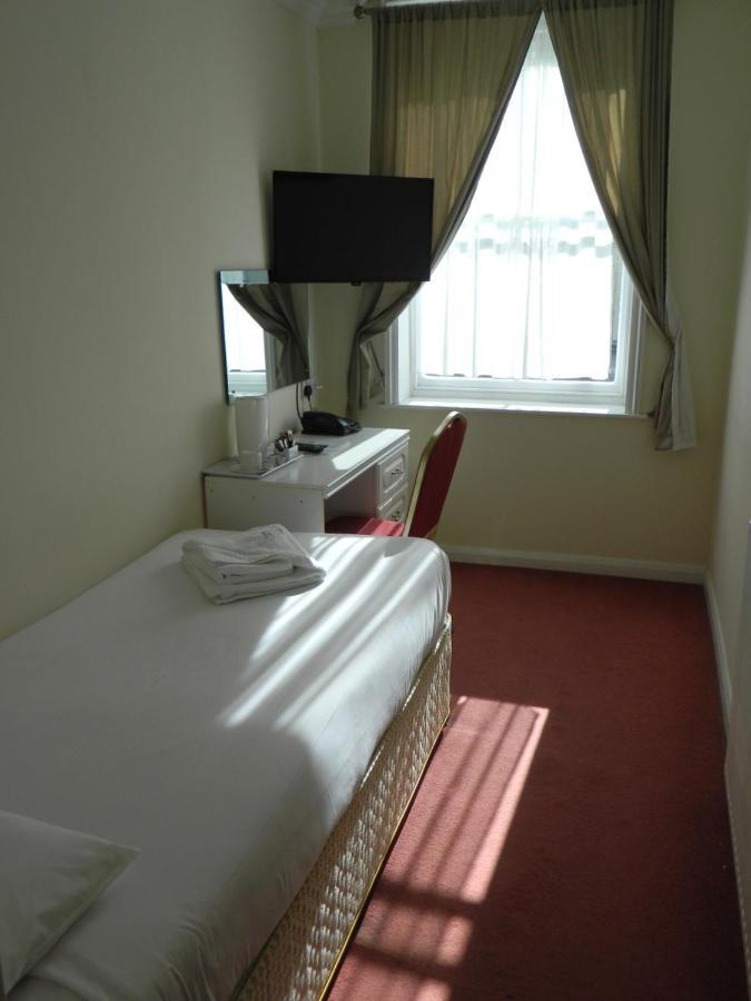 Afton Hotel Eastbourne Exterior photo