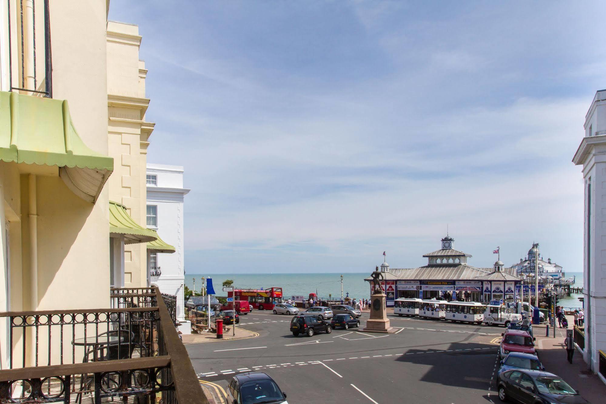 Afton Hotel Eastbourne Exterior photo