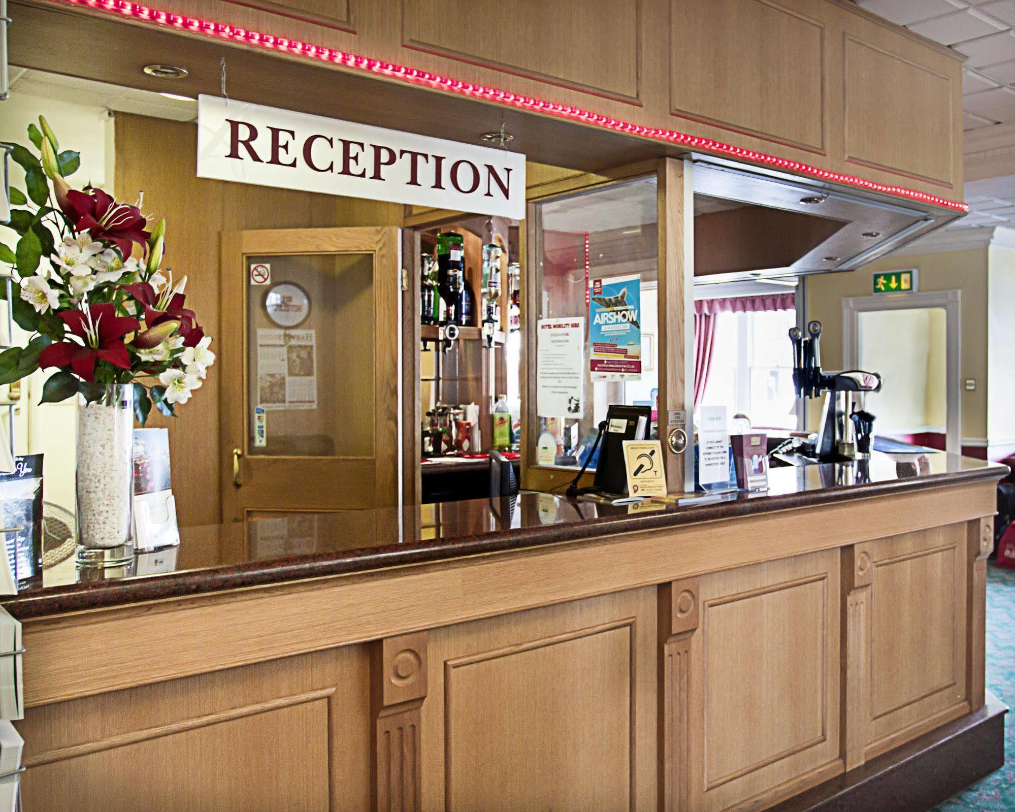 Afton Hotel Eastbourne Exterior photo